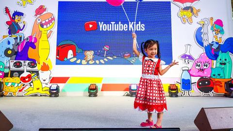 Are YouTube bloggers threatened with a ban on monetizing children's content?