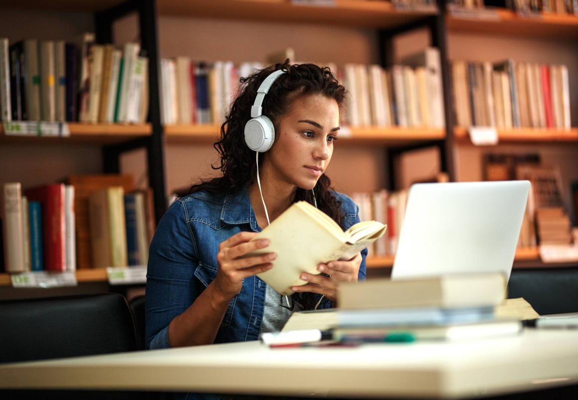 16 Online Services to Improve Yourself and Your Mind